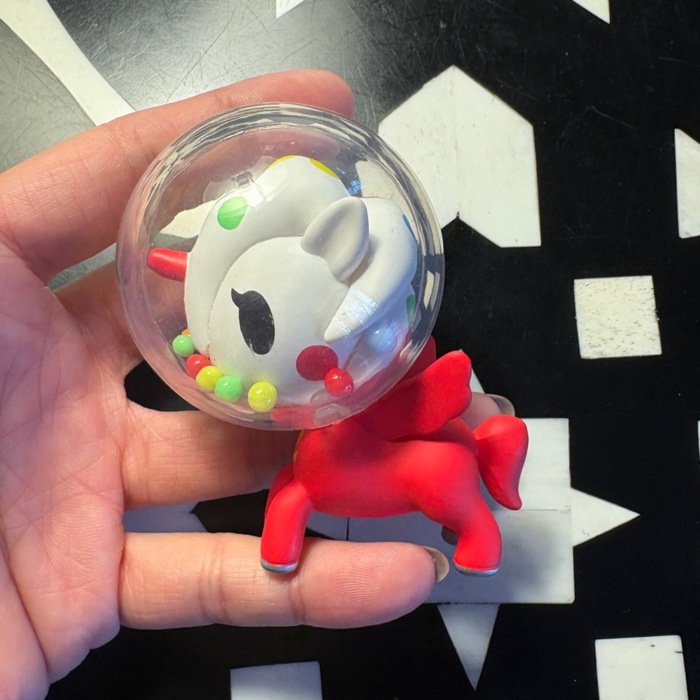 tokidoki Candy Unicorno BUBBLE POP - Picture 3 of 6